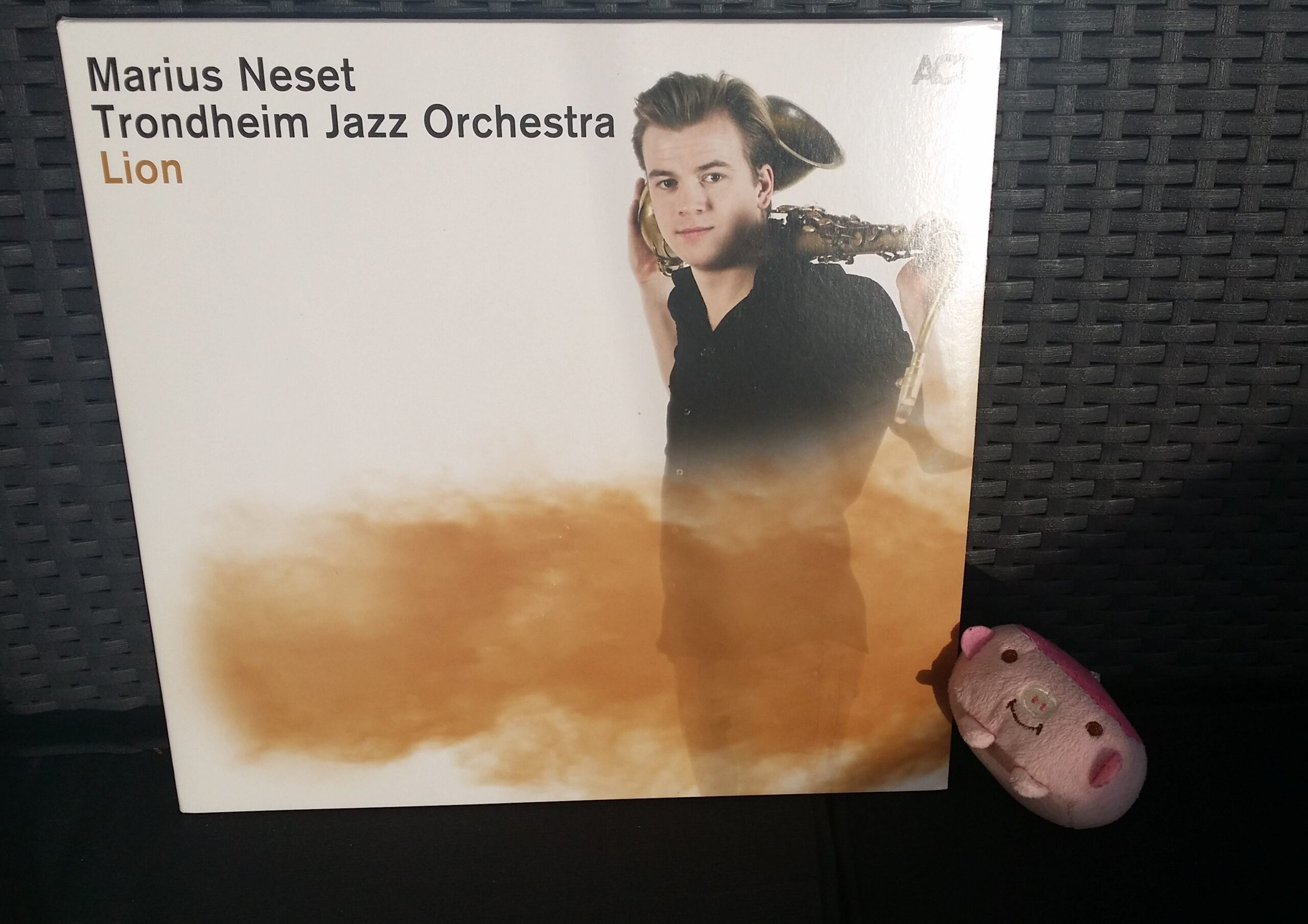 Marius Neset & Trondheim Jazz Orchestra – Lion