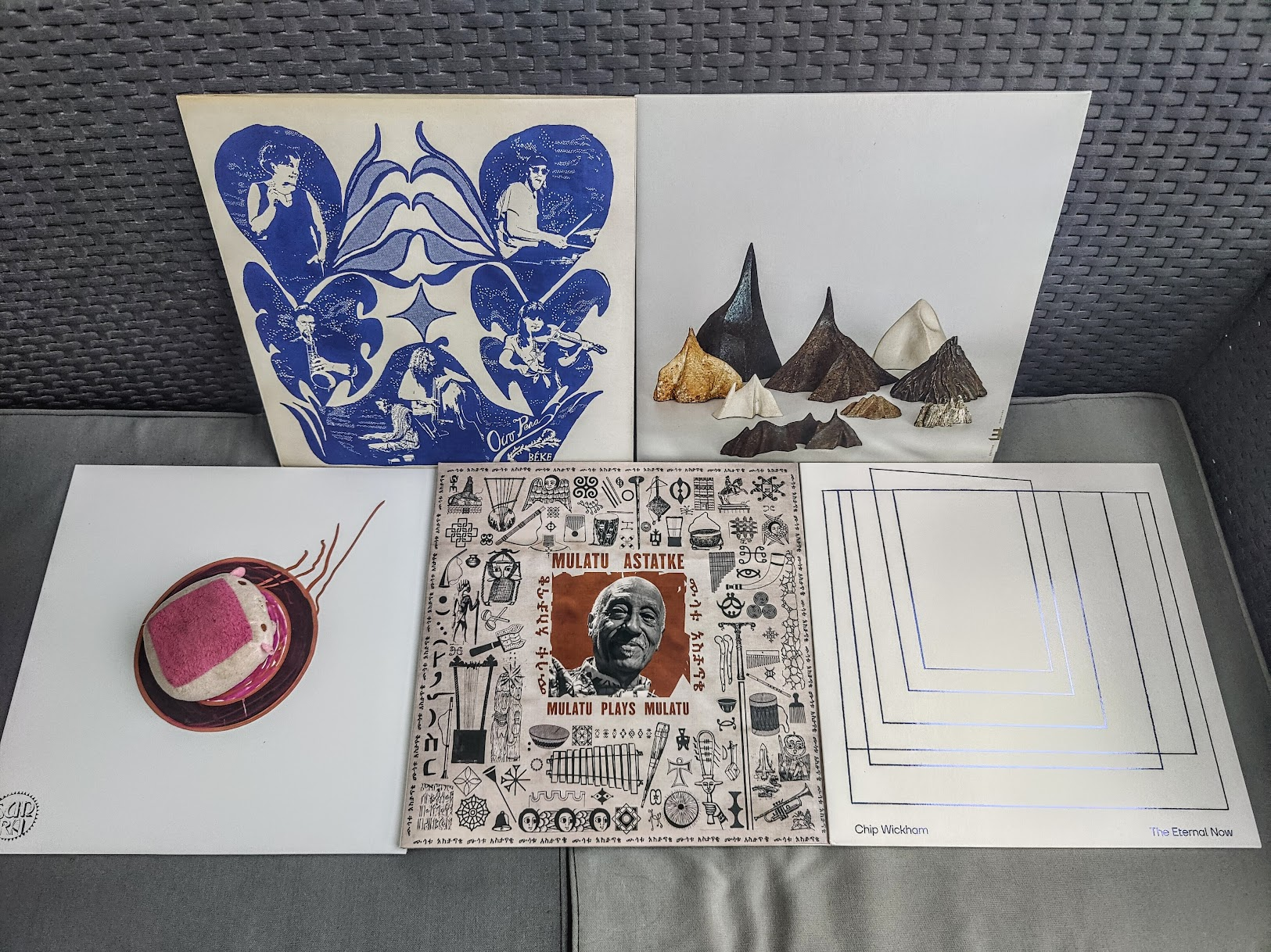 Vinyyliviisikko: Aki Rissanen, Oiro Pena, Mulatu Astatke, Chip Wickham, Sun Ra
